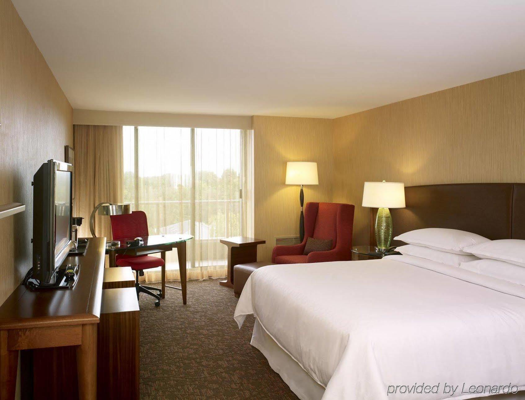 Sheraton Vancouver Airport Hotel Richmond Esterno foto